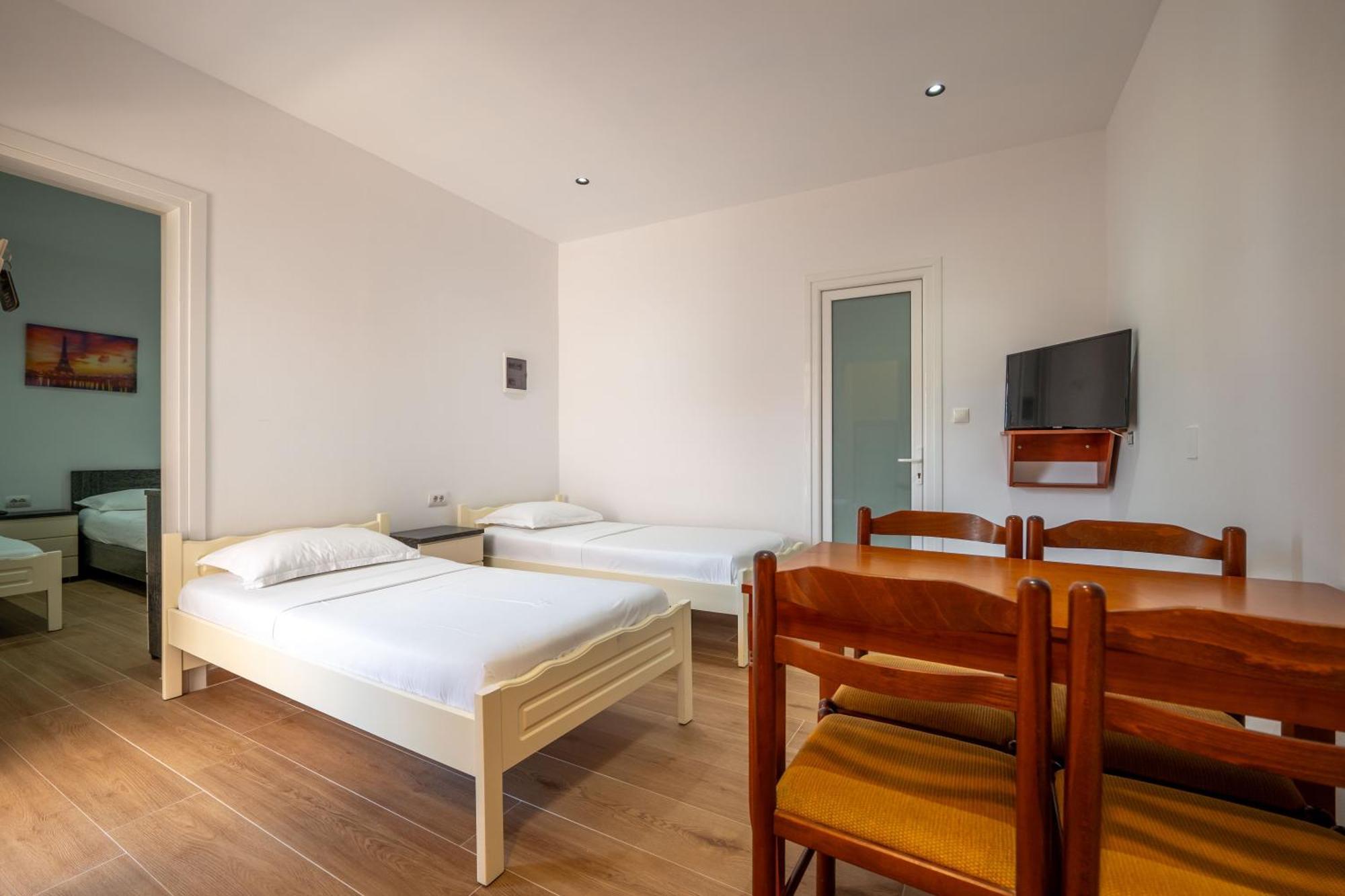 Villa Abedini Ksamil Bagian luar foto
